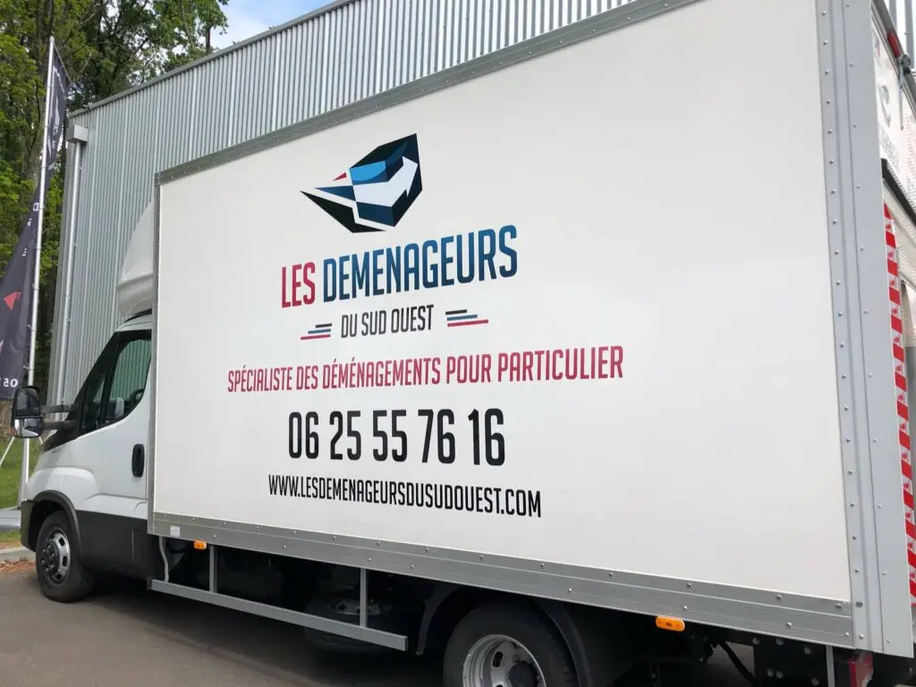 Lettrage camion Bordeaux